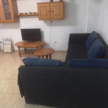 Piso entero en semi sótano con Piscina salína privada San Pedro del Pinatar Exterior foto