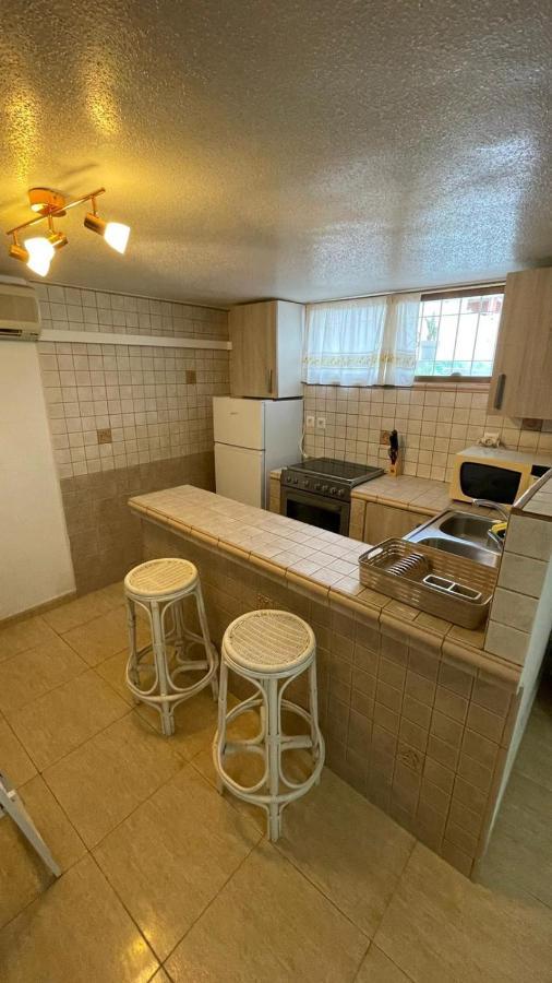 Piso entero en semi sótano con Piscina salína privada San Pedro del Pinatar Exterior foto