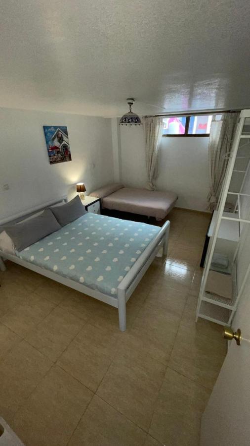 Piso entero en semi sótano con Piscina salína privada San Pedro del Pinatar Exterior foto